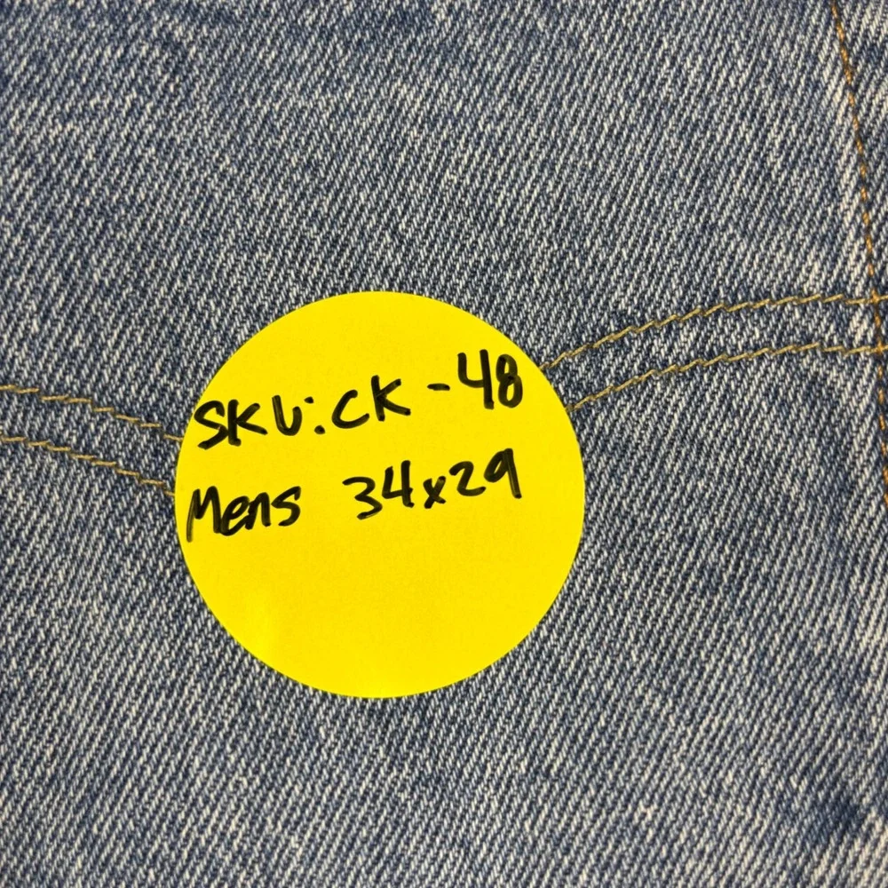 Levis 550 92 Relaxed Tapered Mens 34x29 Jeans Light Washed Blue Workwear Denim